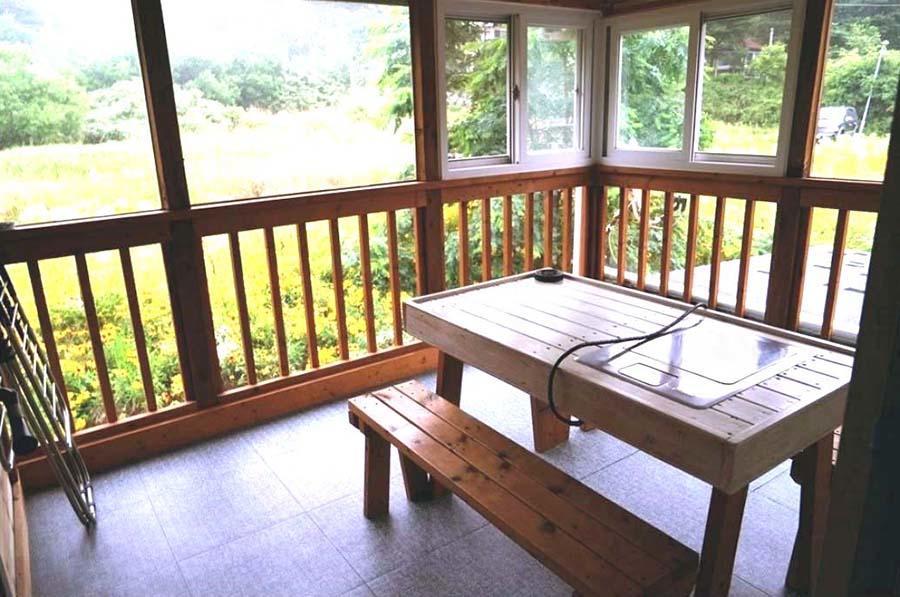 Ecoheim Pension ยางยาง ภายนอก รูปภาพ